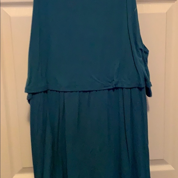 Old navy nursing maternity tank - Picture 4 of 4